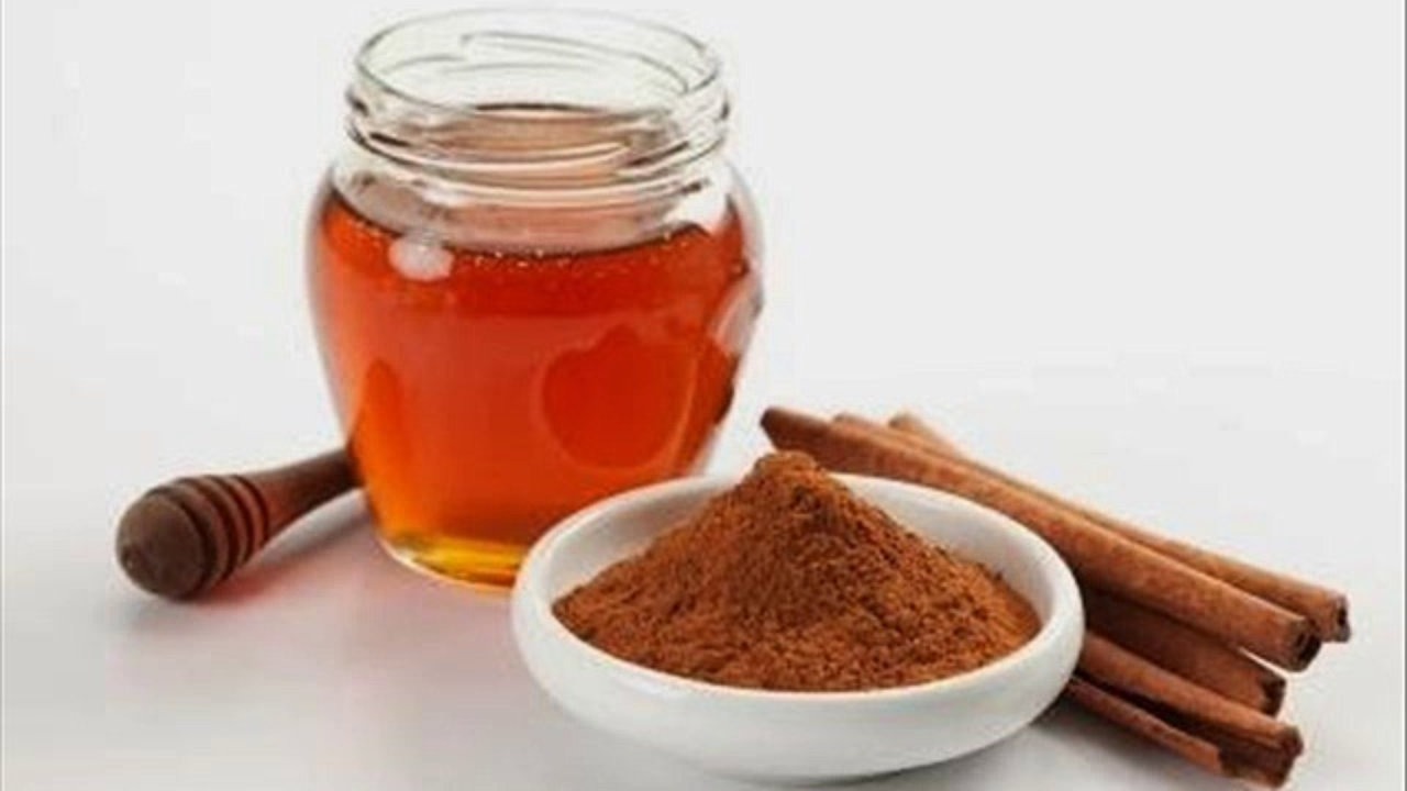 Honey and Cinnamon tea To Lose Weight Naturally 