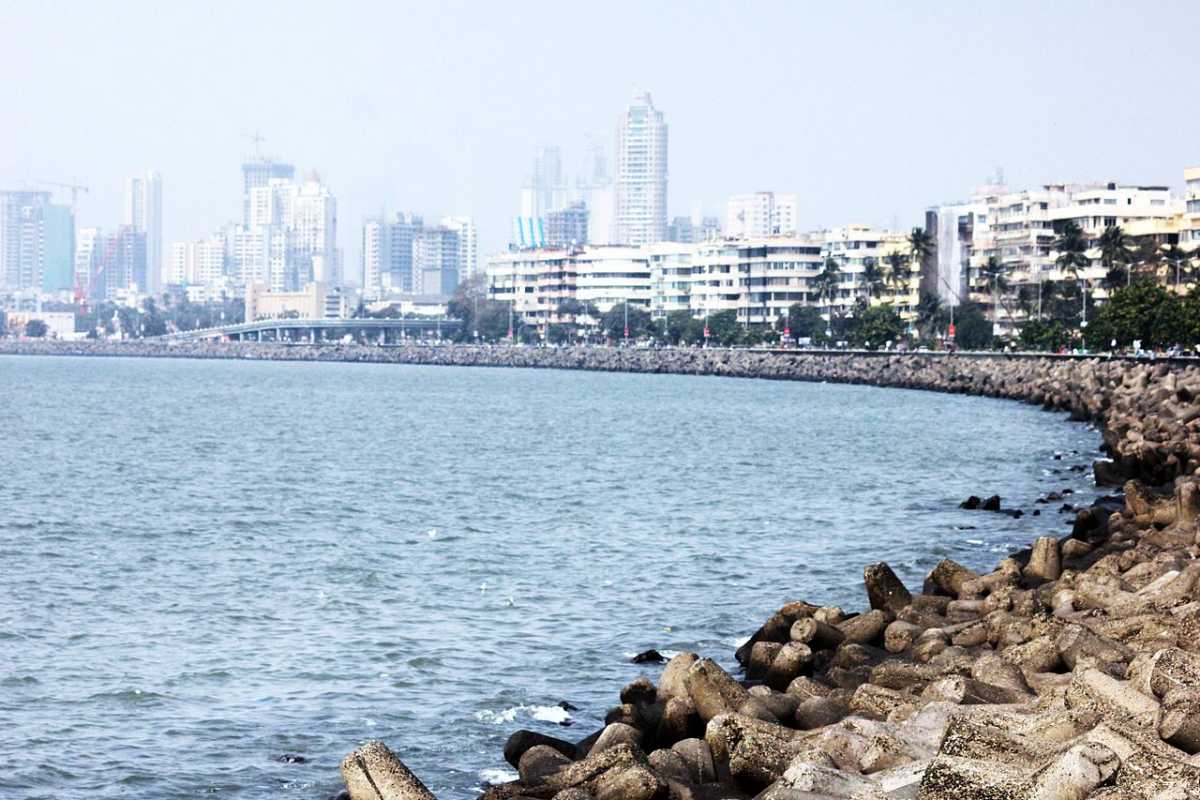 Mumbai marine drive
