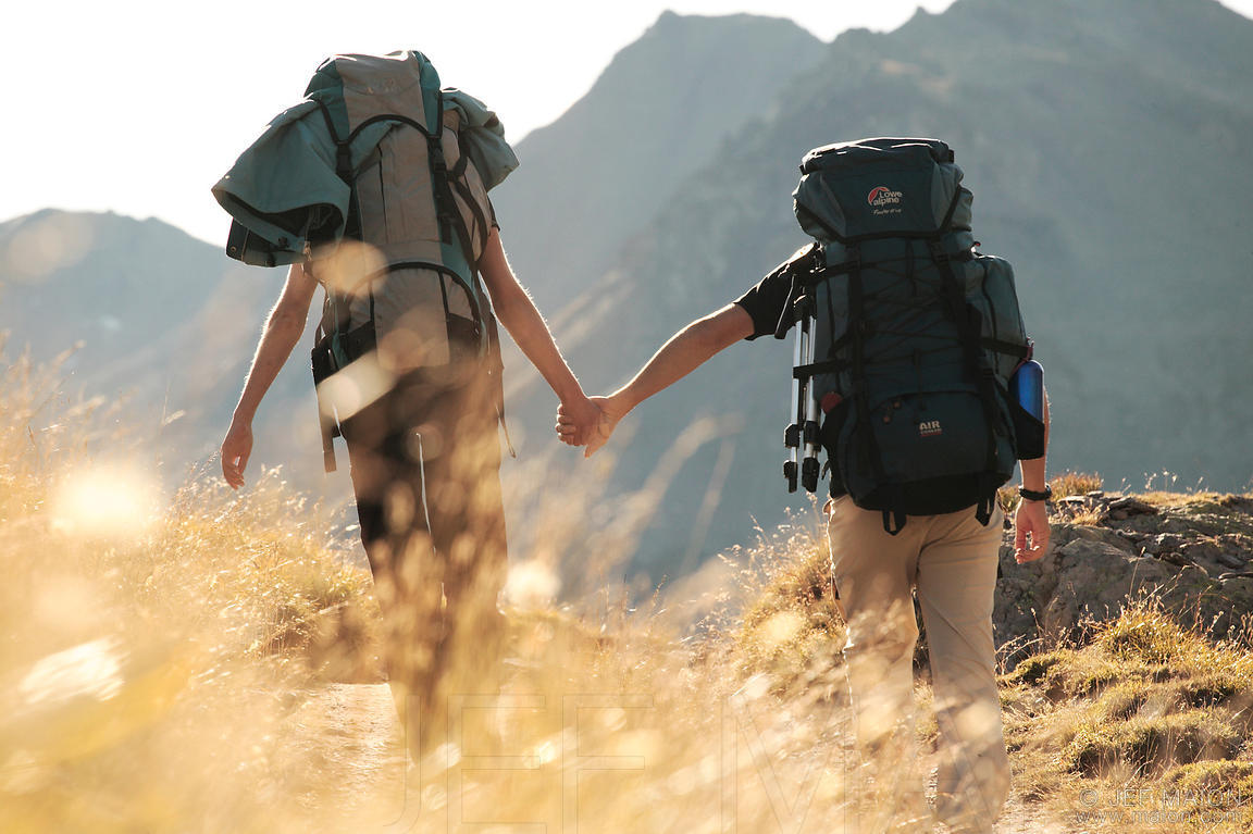 backpacking tips and checklist for Backpackers