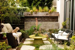 DIY Backyard Ideas to Landscape Backyard