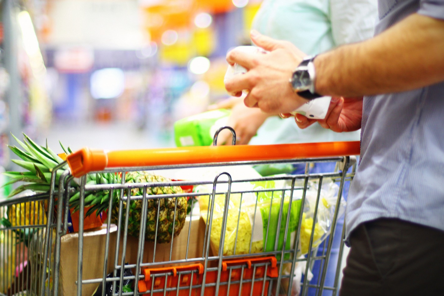 Limit the grocery shopping budget to Save Money